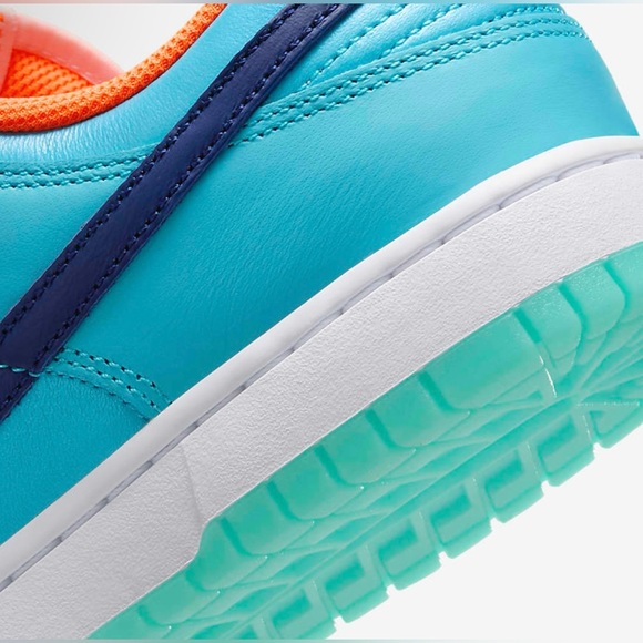 Nike Dunk Low SE Men’s size 9 Women 10.5 Shoe Sneakers HQ1538-416 - Picture 9 of 17